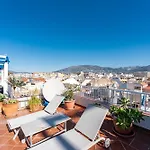 Penthouse In Old Town Apartman *