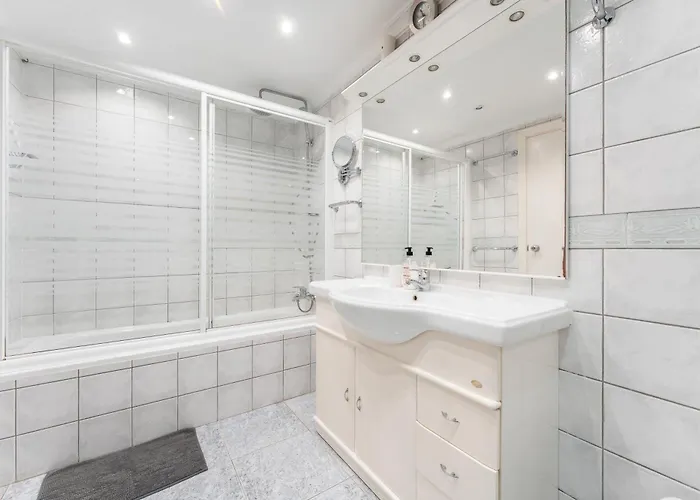 Penthouse In Old Town شقة *