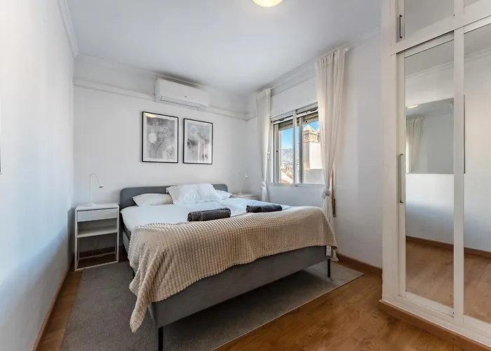 Penthouse In Old Town شقة